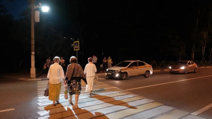 В Подмосковье появилась «умная» пешеходная «зебра»