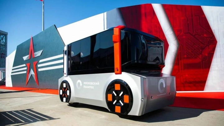 На форуме «Армия-2021» прошла презентация беспилотника Smart шаттл