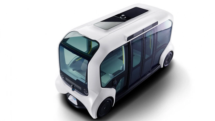 Toyota приостановила использование беспилотников e-Palette после ДТП на Паралимпийских играх в Токио