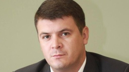 Министр цифровой трансформации Саратовской области предложил доплачивать специалистам-бюджетникам из негосударственных фондов