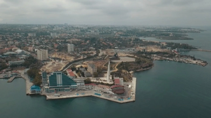 Молодые севастопольцы смогут стать лицами крупных международных форумов