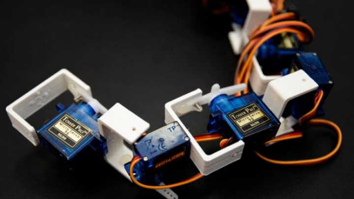 Создан робот для поиска пострадавших под завалами при землетрясениях