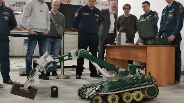 В МЧС России прошли испытания робототехнического комплекса МРК-15