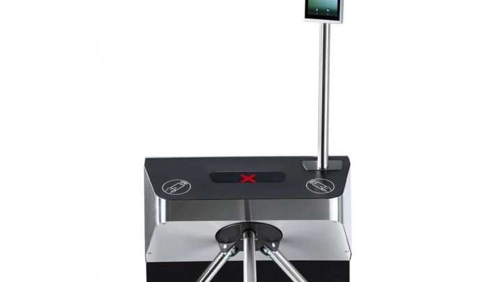 Начались продажи турникета-трипода PERCo для установки дополнительного оборудования