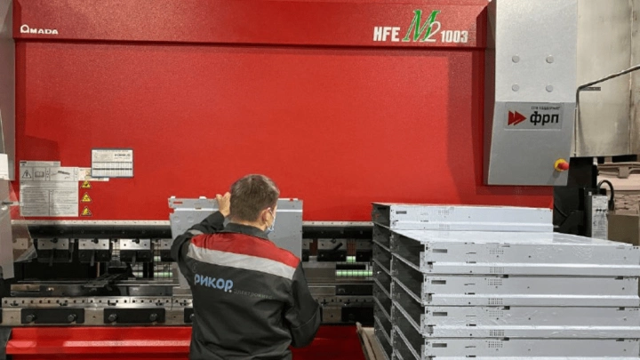 3,2 млрд рублей инвестировал «Рикор Электроникс» в производство серверного оборудования