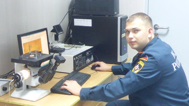 Эксперт испытательной пожарной лаборатории рассказал, как загорелся дачный поселок