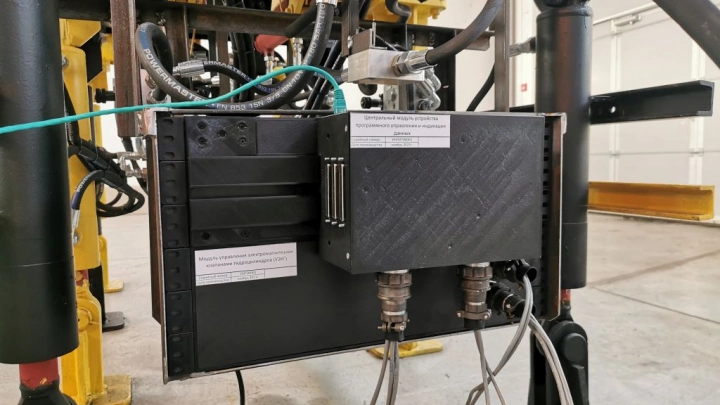 Российская компания разработала устройство программного управления и индикации данных для цифрового горного предприятия