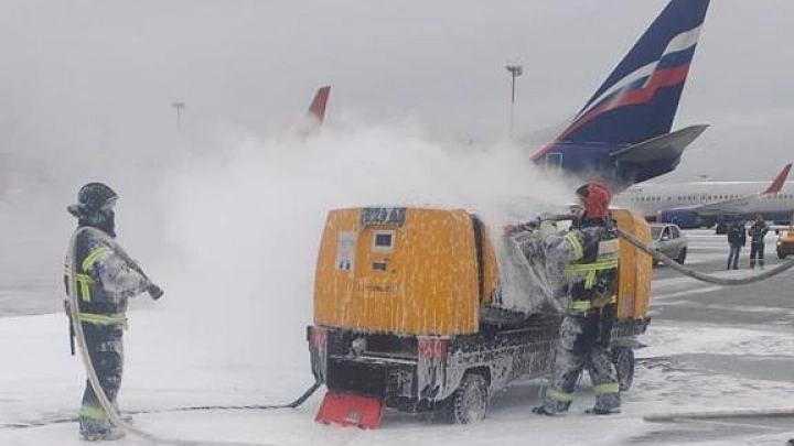 Международный аэропорт  Шереметьево обеспечивает обслуживание воздушных судов и пассажиров  в штатном режиме