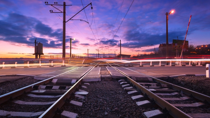 Росэлектроника разработала умный комплекс для обеспечения безопасности железнодорожных переездов