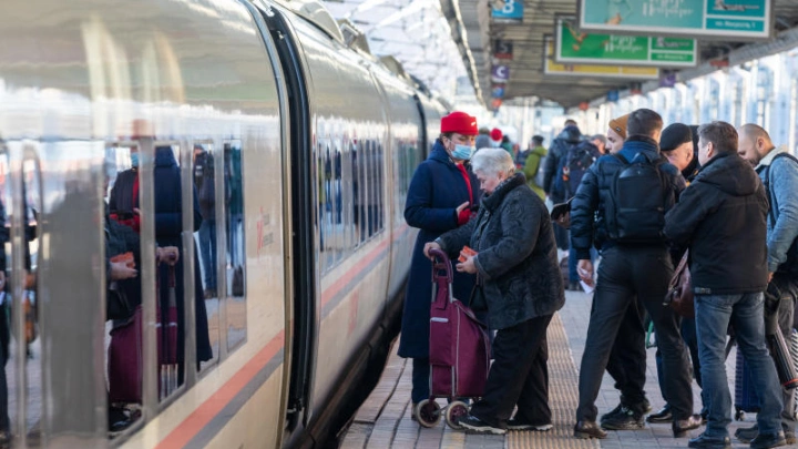 Свыше 900 тысяч запрещенных предметов было выявлено на вокзальных пунктах досмотра в 2022 году