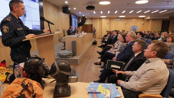 МЧС дало новые разъяснения по вопросам обучения мерам пожарной безопасности