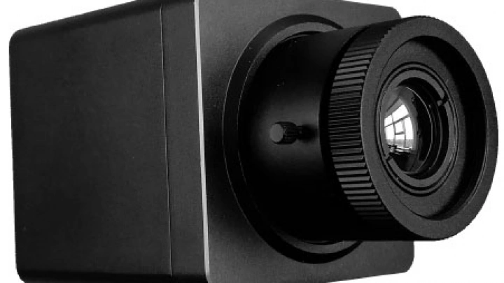 Новая тепловизионная камера для измерения сквозь пламя KARNEEV KS-UR320Flame