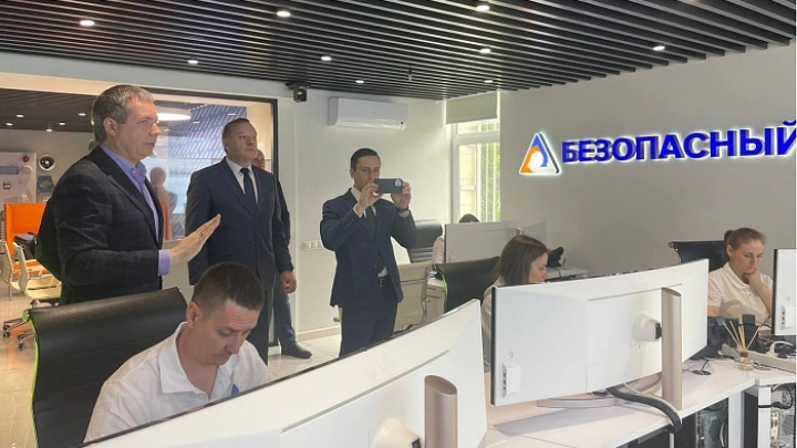 Делегации Кировской области продемонстрировали возможности испытательного стенда «Безопасный город»