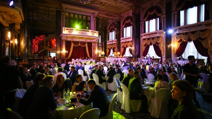 В «Умном городе» в Битве девелоперов и строителей победили блогеры!