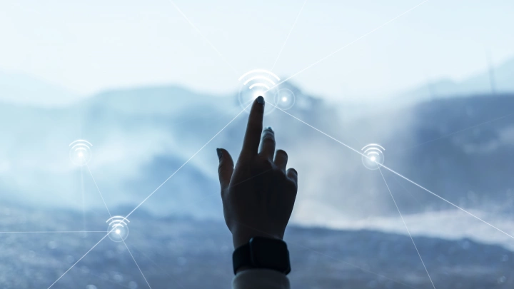 Госдума приняла поправки о передаче биометрических данных