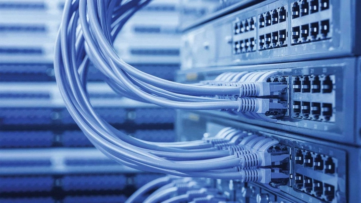 Минцифры аннулировало ИТ-аккредитацию у нескольких сотен компаний