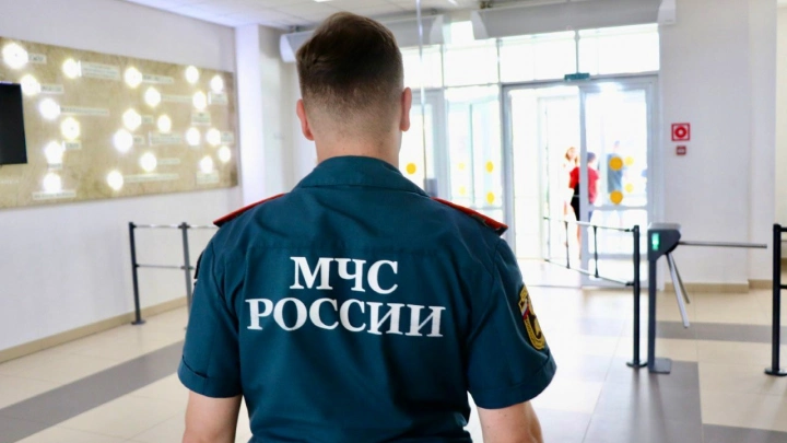 Учебные организации и учреждения здравоохранения обяжут устанавливать устройства для защиты электросети