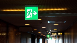 56 нарушений пожарной безопасности ранее выявили в загоревшемся ТРЦ в Уфе