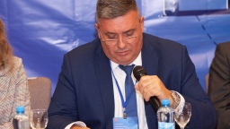 Борис Лоран: «Новое поколение должно воспитываться и расти на отечественных продуктах»