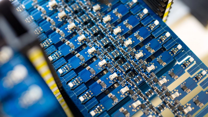 Микрон и НМ-Тех объединяют ресурсы для выпуска полупроводников