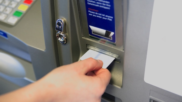 Банки будут обязаны передавать Росфинмониторингу видеозаписи с камер видеонаблюдения