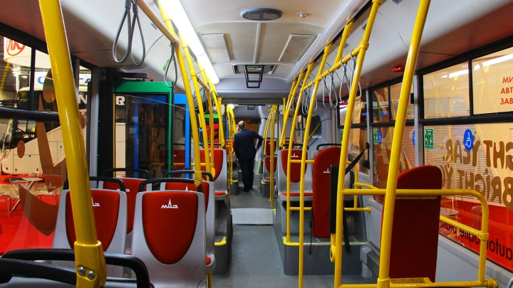 В автобусах Ижевска начали тестировать комплексную систему управления общественным транспортом