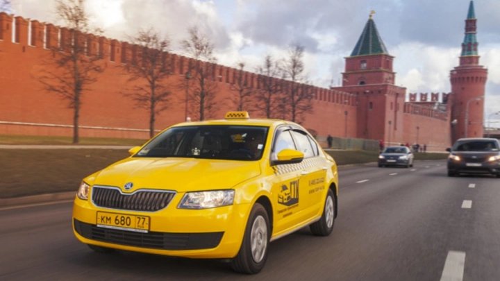 В Подмосковье с помощью видеоаналитики выявлено 5,2 тыс. нарушений несоответствия атрибутики такси