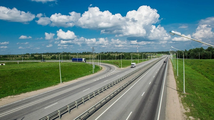 В 2023 году на трассах М-12 И ЦКАД планируют испытать отечественную нейросеть по распознаванию грязи на регистрационных номерах