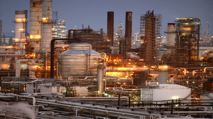 Депутаты Госдумы предложили повысить штрафы за несоблюдение требований по обеспечению безопасности объектов ТЭК