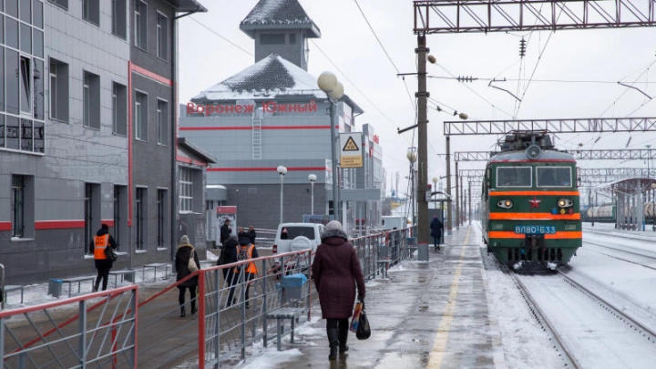 За безопасностью надземных переходов через железнодорожные пути в Подмосковье будут следить видеокамеры с распознаванием лиц