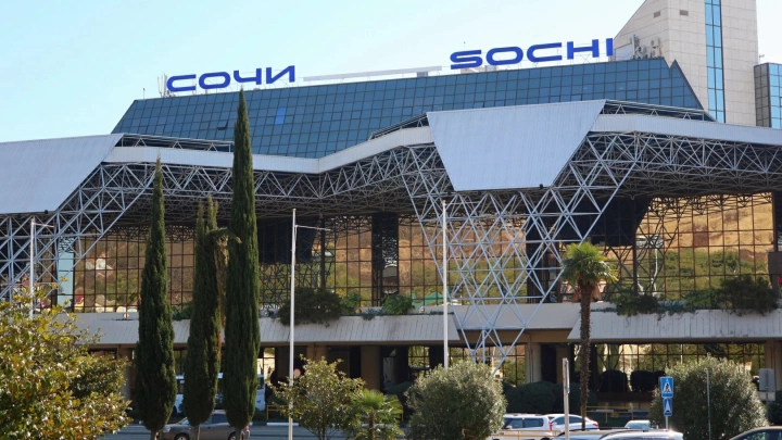 Служба транспортной и авиационной безопасности аэропорта Сочи изучает способы борьбы с беспилотниками