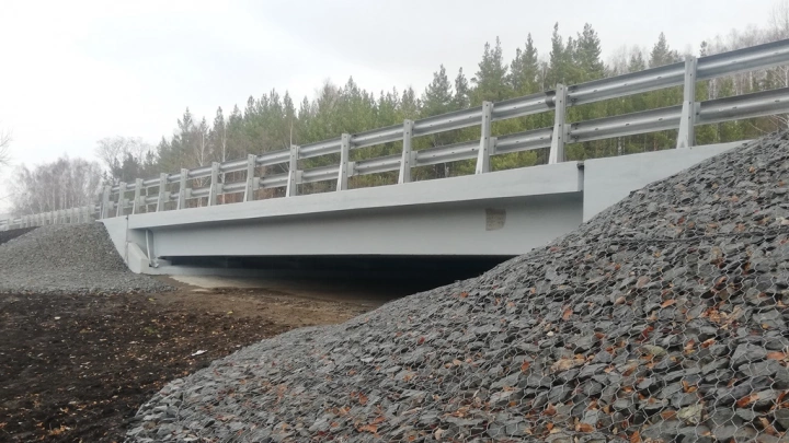 Мост через реку Урал в Магнитогорске оснастят техническими средствами обеспечения транспортной безопасности