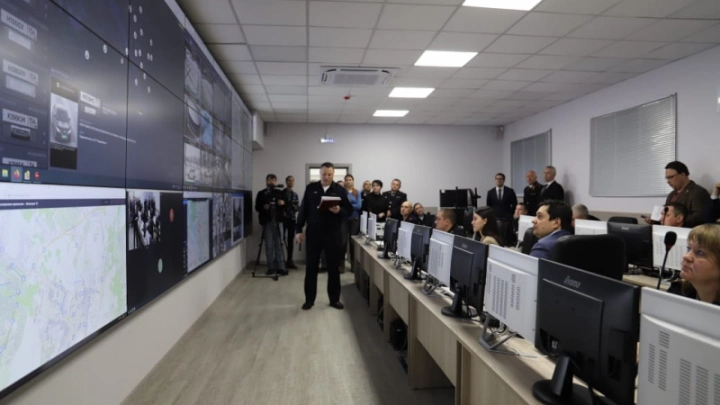 В Новосибирске планируют оснастить цифровым видеонаблюдением общественный транспорт