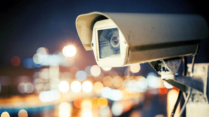 В Нижегородской области тестируют комплексы фотовидеофиксации на солнечных батареях и ветрогенераторах