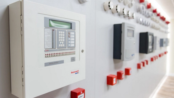 Заполярный филиал «Норникеля» реализует долгосрочную программу по установке противопожарной автоматики