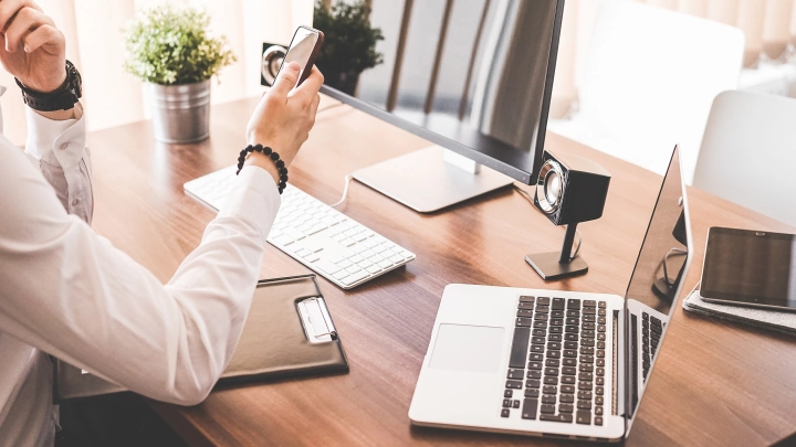 Фонд «Сколково» начал прием заявок на получение грантов на реализацию IT-проектов по импортозамещению