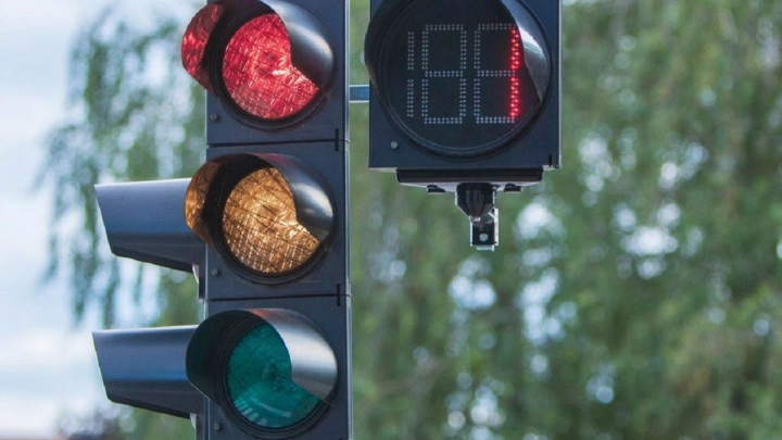 На модернизацию светофоров в Волжском потратят 91,8 млн рублей