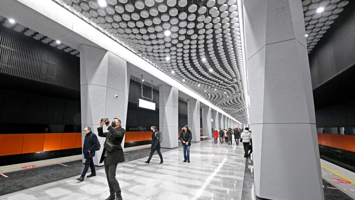 На 5 станциях Большой кольцевой линии  запустили тестирование пилотной B2B-сети  5G