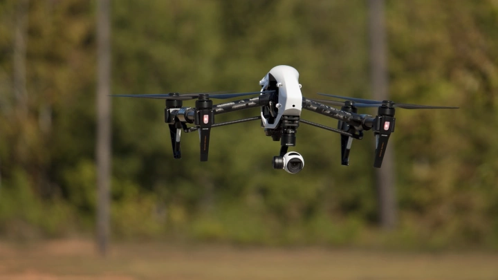 Госдума РФ приняла в первом чтении законопроект о противодействии БПЛА силовыми ведомствами