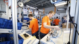 Две трети промышленных предприятий России испытывают высокую зависимость от импортного оборудования