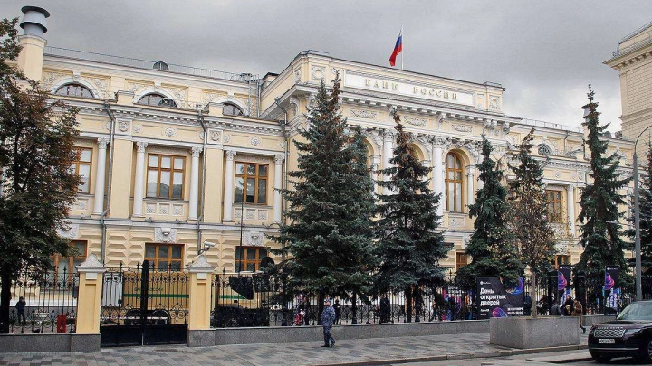 ЦБ России будет согласовывать действия банков по переходу на российское ПО и телеком-оборудование