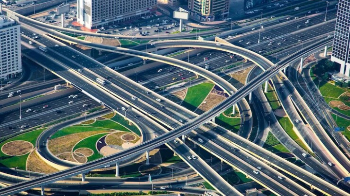 Ряд федеральных проектов по развитию модернизации и расширения магистральной инфраструктуры будут пролонгированы до 2030 года