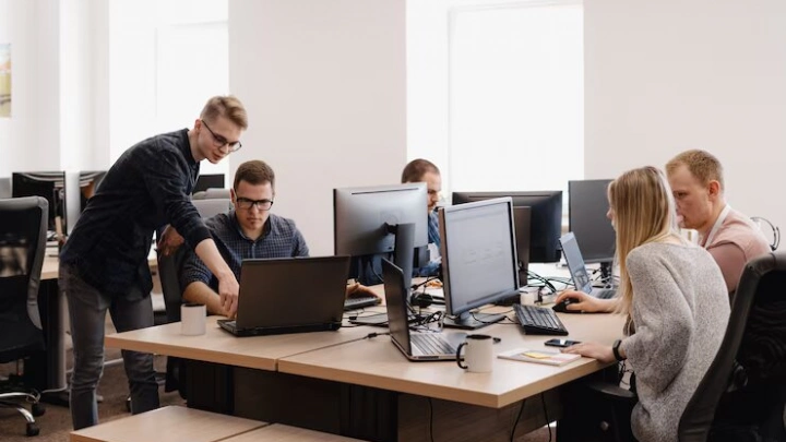 17 тыс IT-компаниям Минцифры продлило аккредитацию