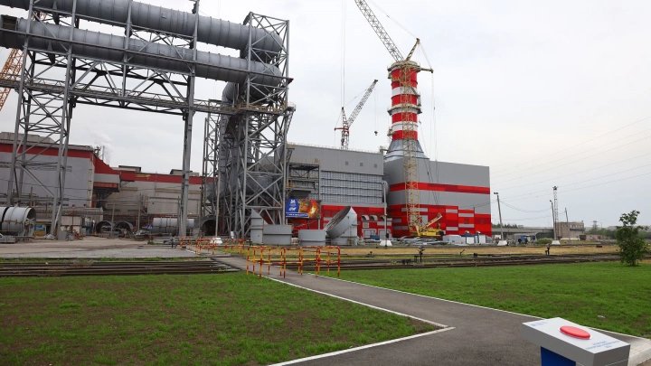 На Магнитогорском металлургическом комбинате внедрили «Цифрового рабочего» для повышения безопасности персонала