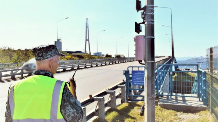 Работники Приморского филиала ФГУП «УВО Минтранса России показали готовность к защите моста на остров Русский от противоправных посягательств