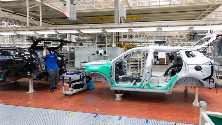 Минпромторг планирует изменить для автопрома подход к локализации электроники