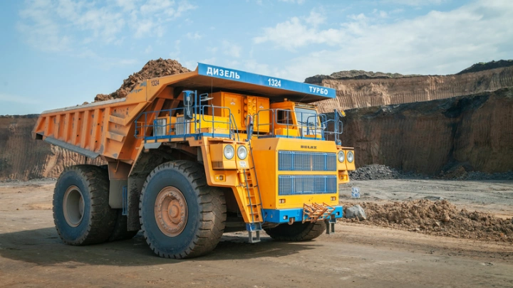 «Кузбасская Топливная Компания» оснастит системой контроля внимания водителей самосвалы