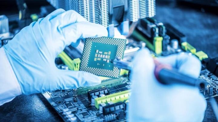 Минпромторг планирует упростить процедуру подтверждения российского происхождения товаров