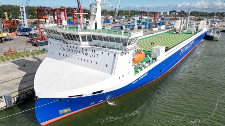 В России  впервые запущен беспилотный паром между портами Усть-Луга и Калининграда