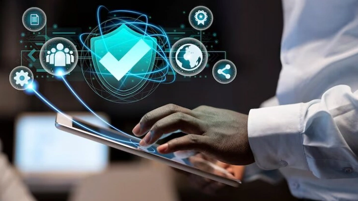 «Лаборатория Касперского»: каждая десятая компания в мире сталкивалась с киберинцидентами из-за теневых ИТ